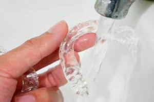 how to clean your invisalign